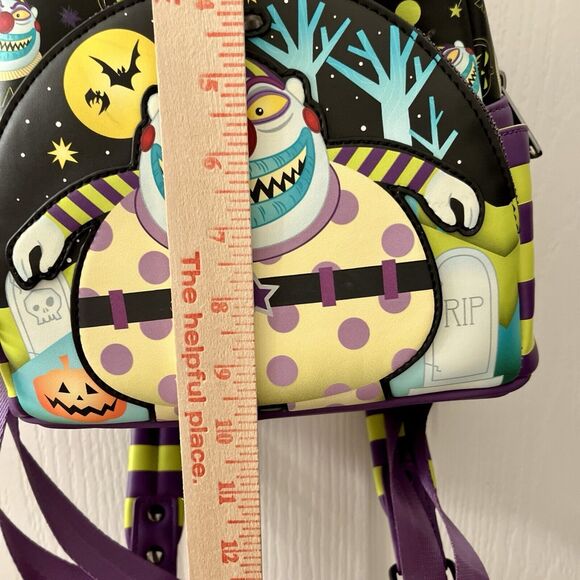 Loungefly Nightmare Before Christmas Clown Backpack Glows In The Dark Exclusive - Picture 13 of 16